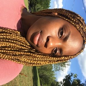 Meet your Posher, Jasmine